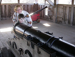 Karen and Jack aim the Plimoth cannon